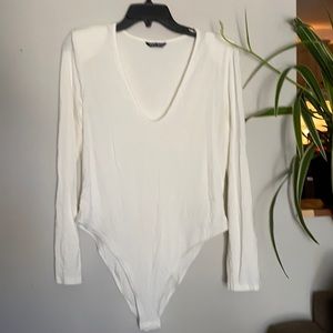 🛍 5/$25 Cream BodySuit, Never Worn!